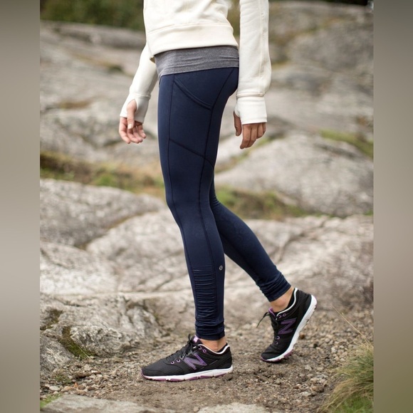 Lululemon Speed Tight Luxtreme Paisley Emboss Inkwell Mid Rise Leggings EUC Sz 6 - Picture 4 of 12